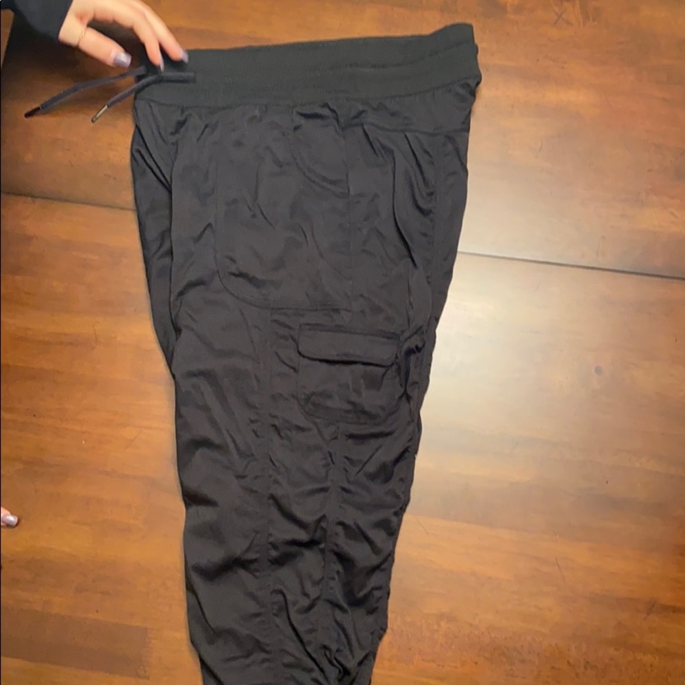 Cargo pants - Picture 3 of 4